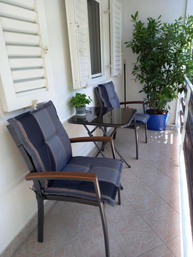 Felix Apartment Biograd Biograd Na Moru Exteriör bild